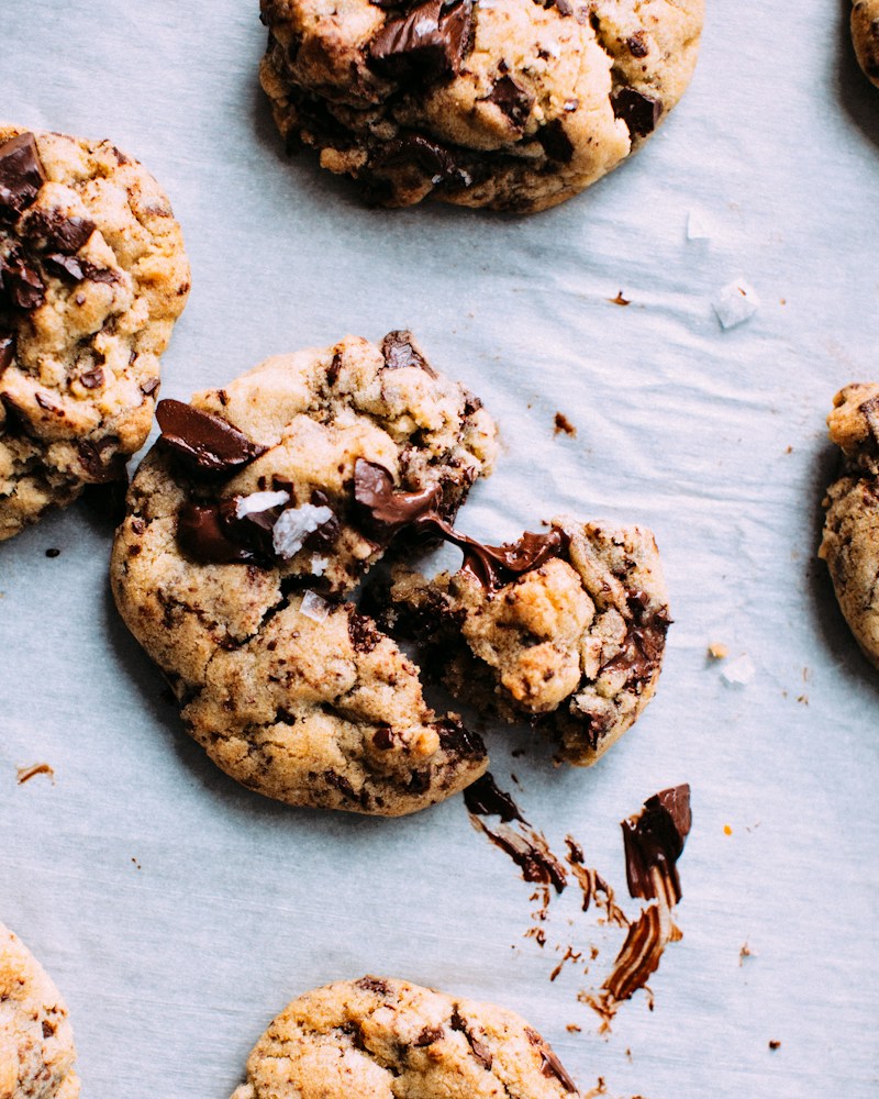 Flourless Chickpea Chocolate Chip Cookies (Protein Lunchbox Treat) ingredients and preparation setup