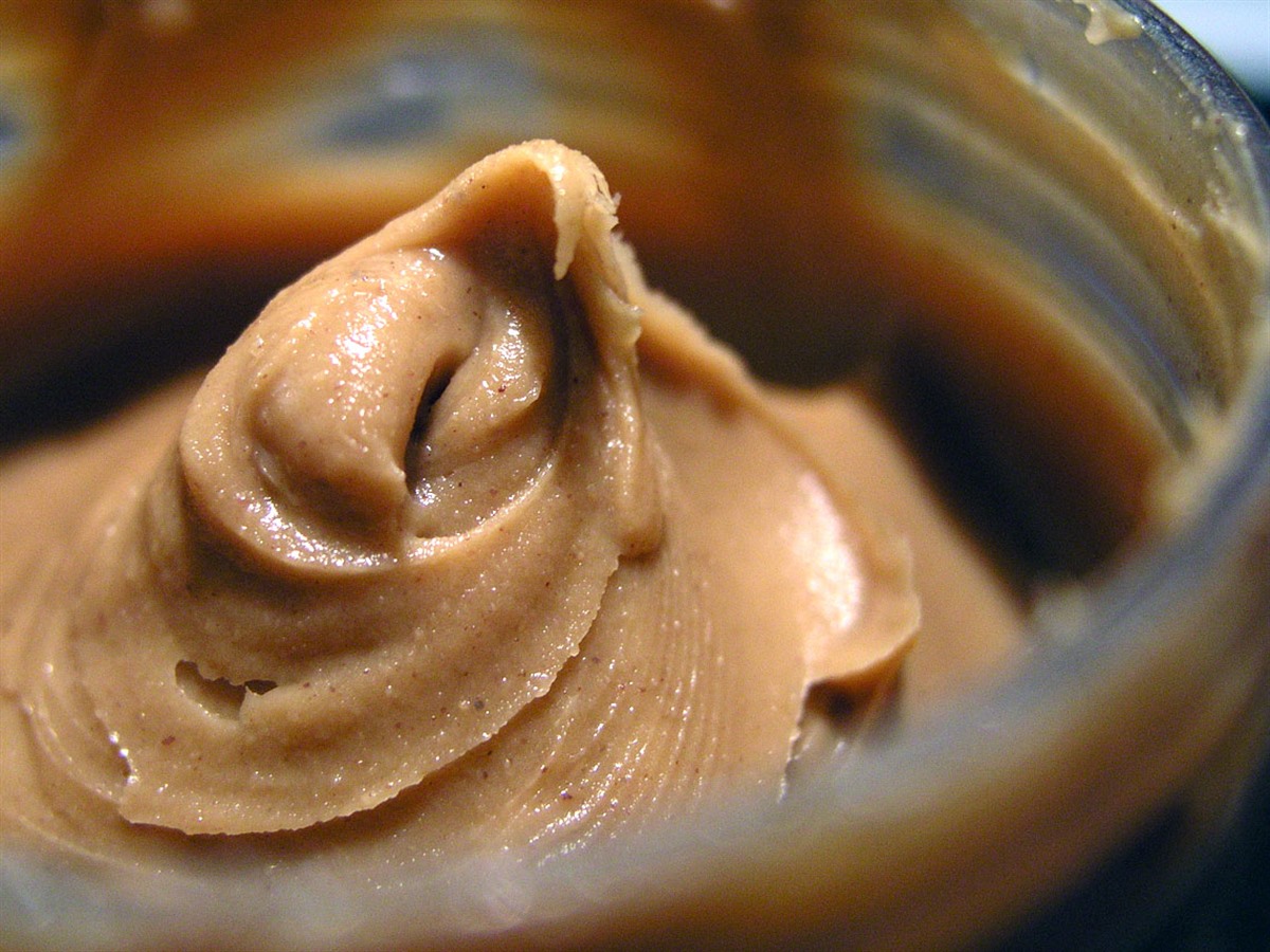 Healthy Snickers Cups (No-Bake Chocolate Peanut Date Cups) ingredients and preparation setup