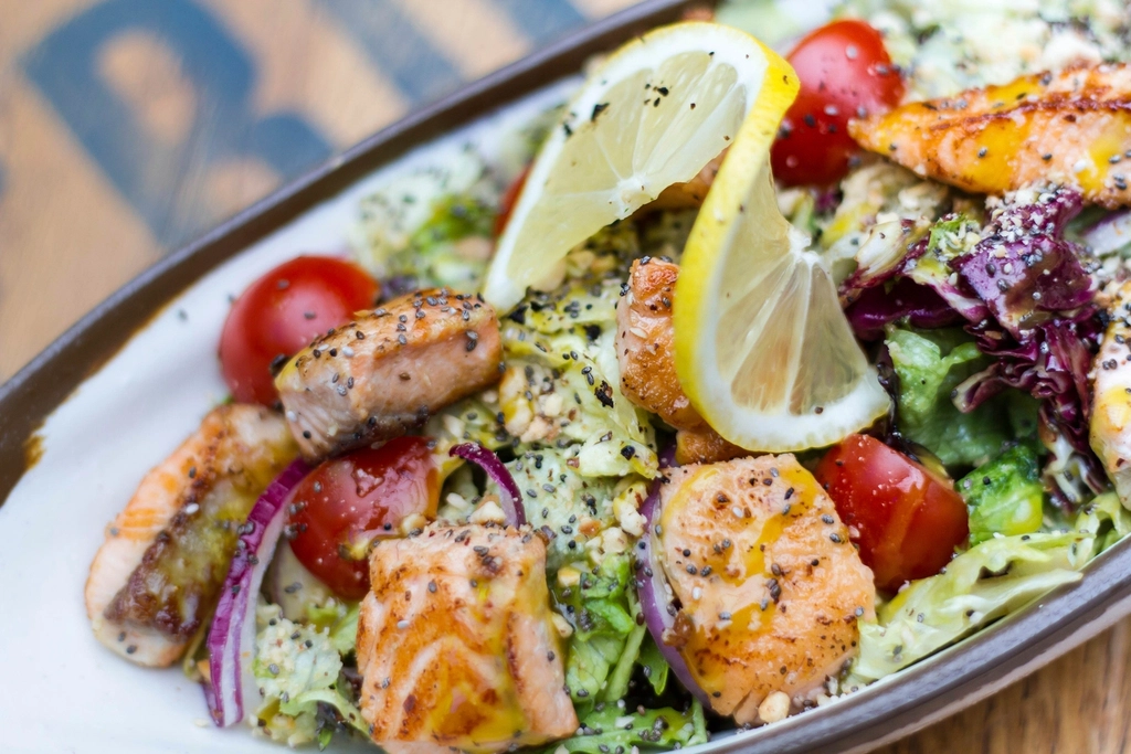Air Fryer Salmon Bites (Crispy & Tender Garlic Herb Salmon Cubes)