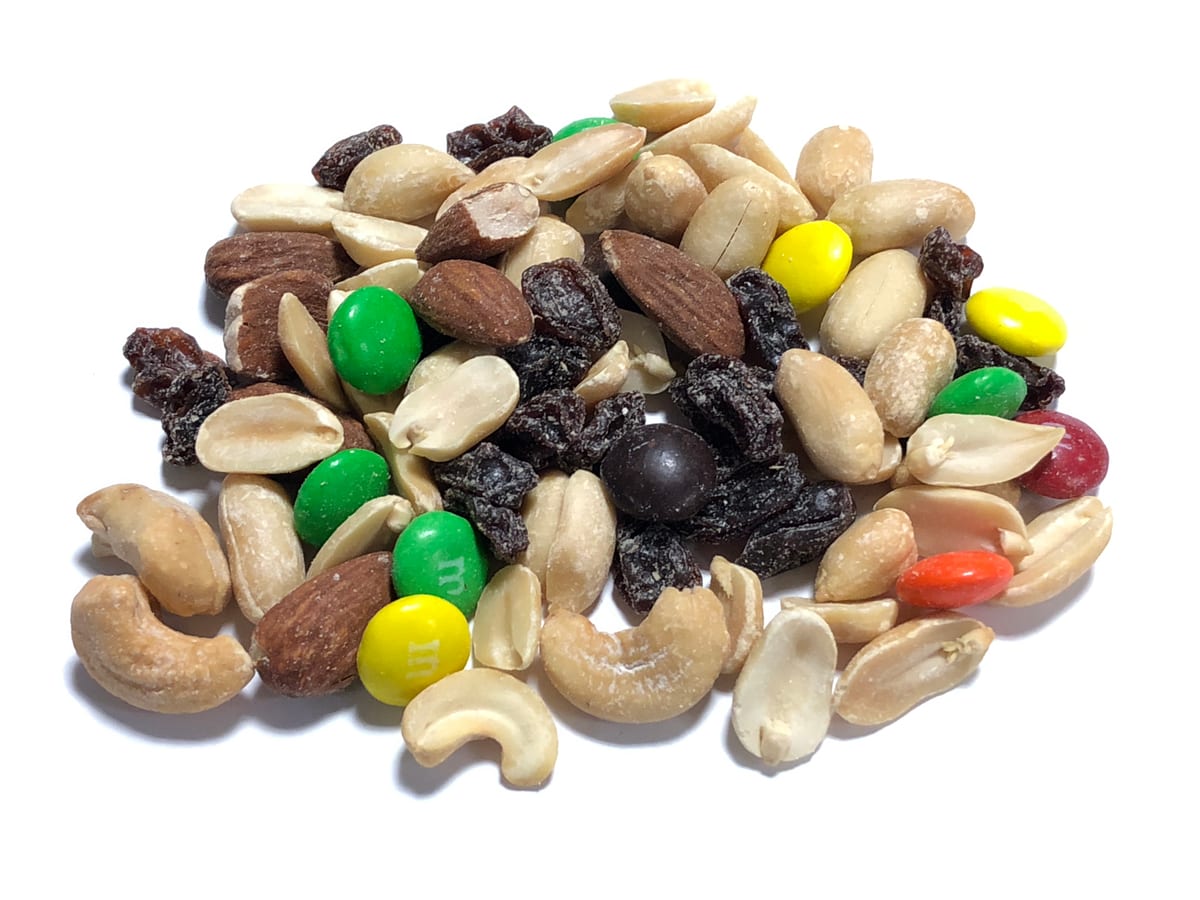 Homemade Trail Mix Pack (Easy Shelf-Stable Workday Snack)