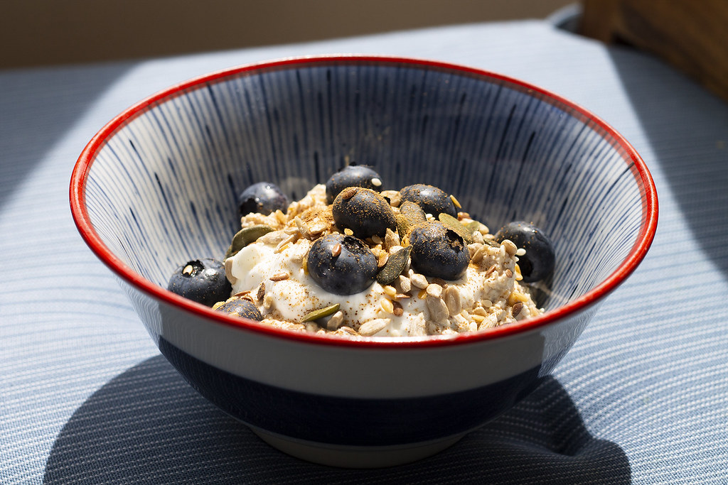Greek Yogurt and Chia Breakfast Bowl with Berries