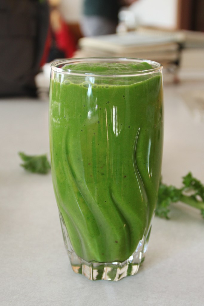 Double-click to save image, or right-click for 'Save image as...' Creamy Spinach Smoothie Without Banana (5-Minute Recipe) finished dish and serving presentation