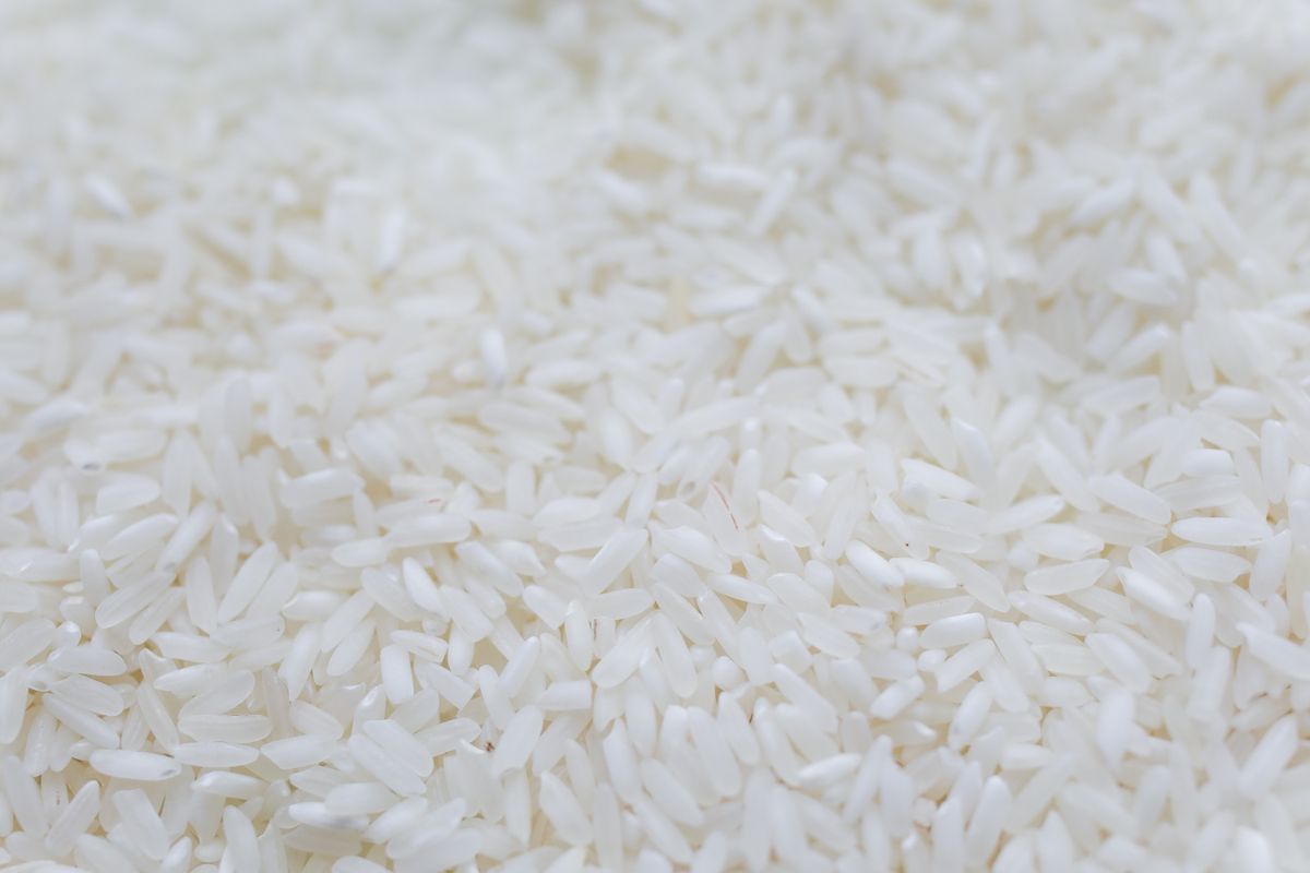 15-Minute Sweet Corn Rice for School Lunchbox ingredients and preparation setup
