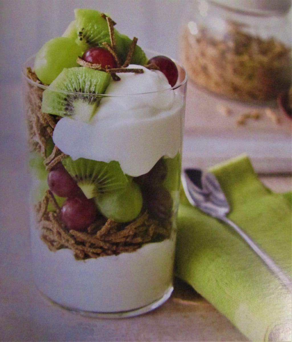 Layered Greek Yogurt Parfait Cup (Quick Portable Breakfast)